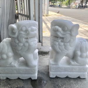 Cặp tượng Kỳ Lân phong thủy quay đầu đá cẩm thạch trắng để mộ, cổng - Cao 40 cm