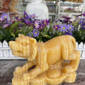 Tượng con hổ, cọp giáp phong thủy đá ngọc hoàng long trang trí phòng khách, bàn làm việc - Cao 20 cm
