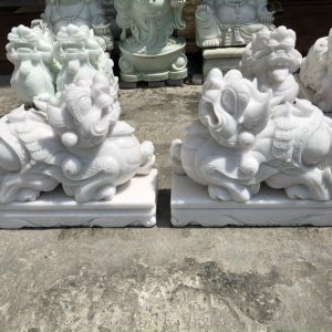 Cặp Tỳ Hưu phong thủy đá trắng để gác cổng - Dài 60 cm