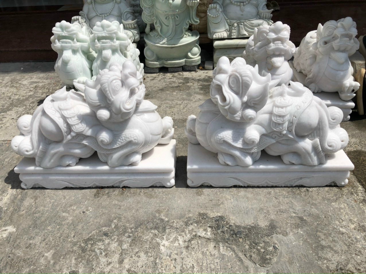 Cặp Tỳ Hưu phong thủy đá trắng để gác cổng – Dài 60 cm