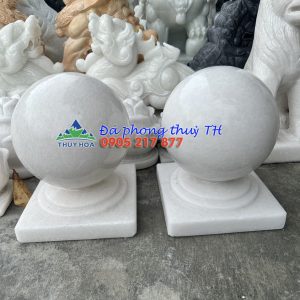 Cặp Quả cầu đá, Bi cầu để trụ cổng đá cẩm thạch trắng - Cao 35cm