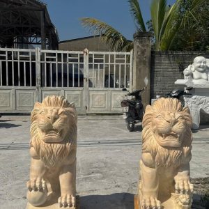 Cặp Sư Tử phong thủy gác cổng đá vàng cà rốt - Cao 80 cm