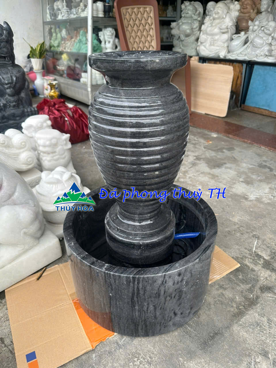 Thạch Thủy Bình phong thủy đá cẩm thạch vân đen trang trí nhà, sân vườn, hồ cá – Cao 60cm