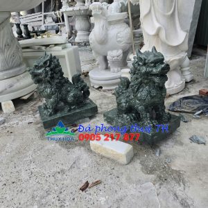 Cặp tượng Kỳ Lân phong thủy đá ngọc Ấn Độ gác cổng, để mộ - Cao 68cm